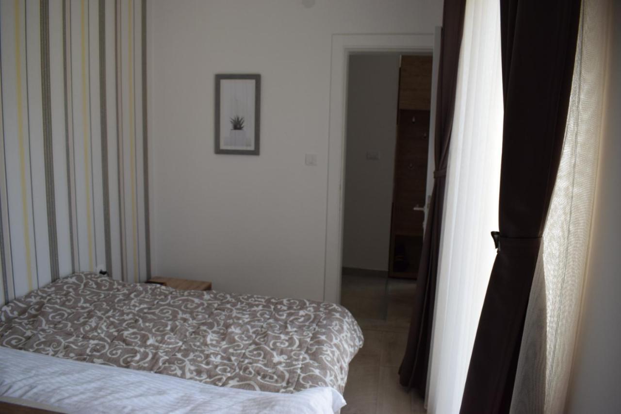 Lux Milmari Apartment Ss Κοπαόνικ Εξωτερικό φωτογραφία