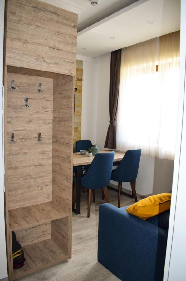 Lux Milmari Apartment Ss Κοπαόνικ Εξωτερικό φωτογραφία