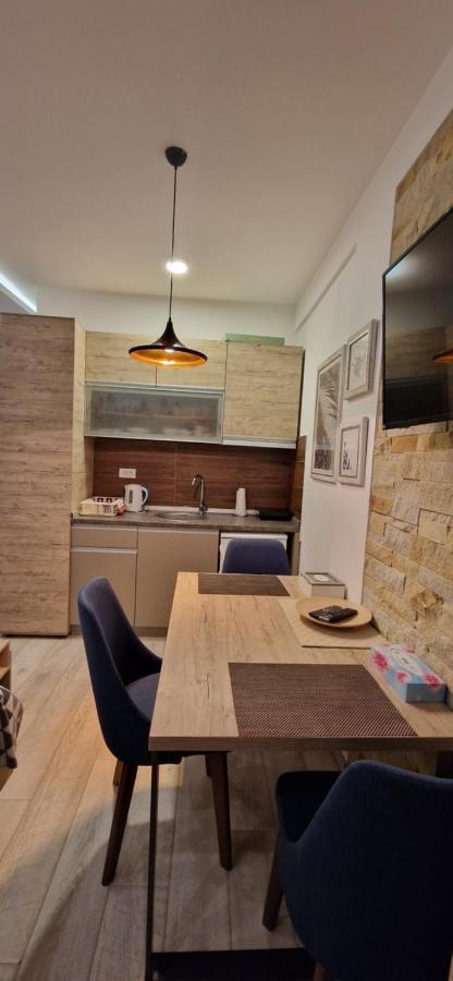 Lux Milmari Apartment Ss Κοπαόνικ Εξωτερικό φωτογραφία