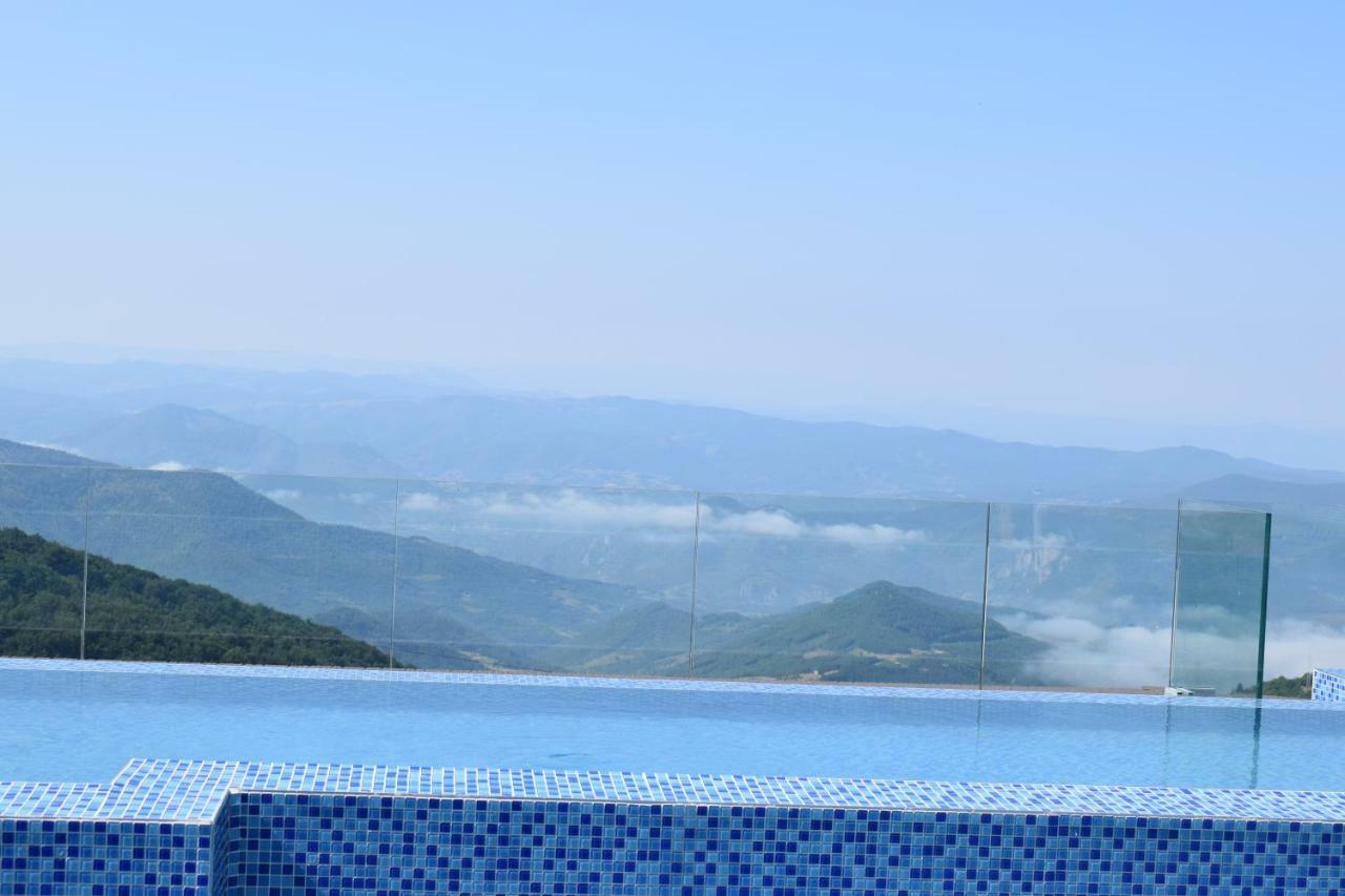 Lux Milmari Apartment Ss Κοπαόνικ Εξωτερικό φωτογραφία