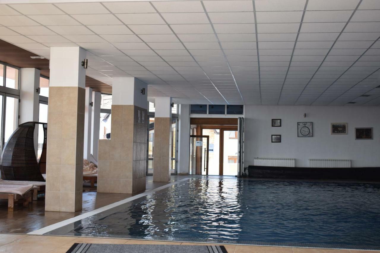 Lux Milmari Apartment Ss Κοπαόνικ Εξωτερικό φωτογραφία