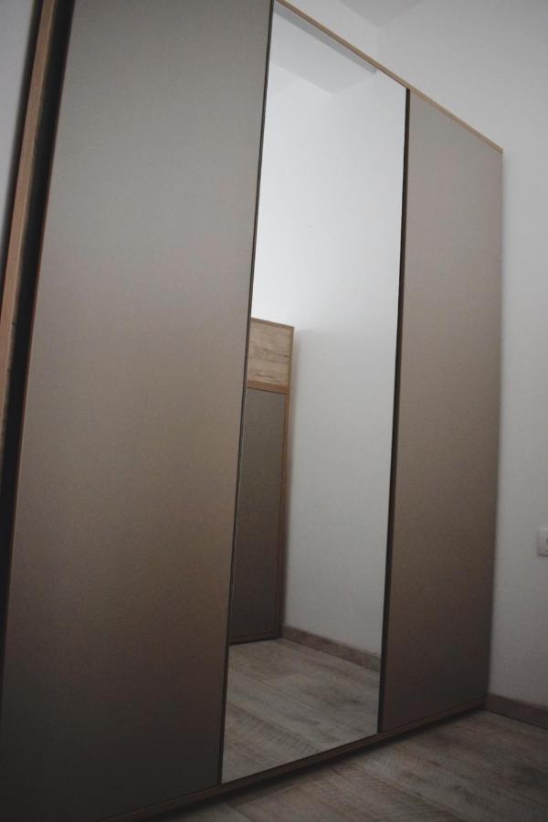 Lux Milmari Apartment Ss Κοπαόνικ Εξωτερικό φωτογραφία
